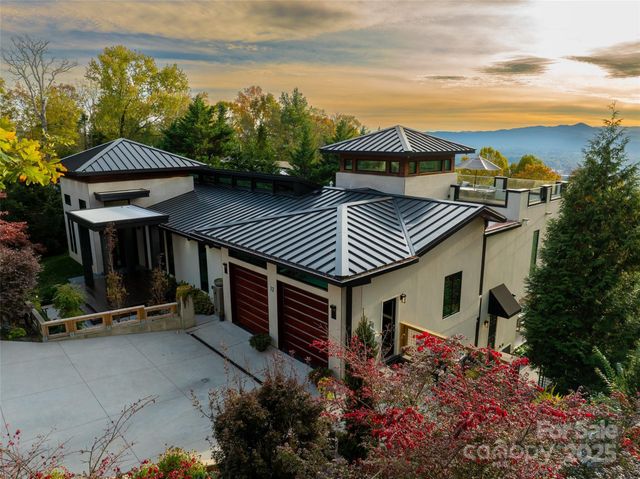 12 Sunset Summit, Asheville, NC 28804