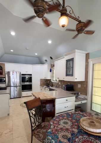 26414 Pin Oak, Magnolia, TX 77354