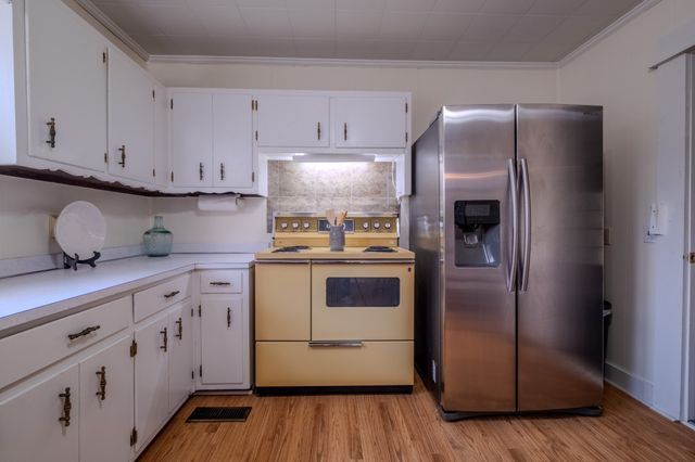601 N Spring St, Mcminnville, TN 37110
