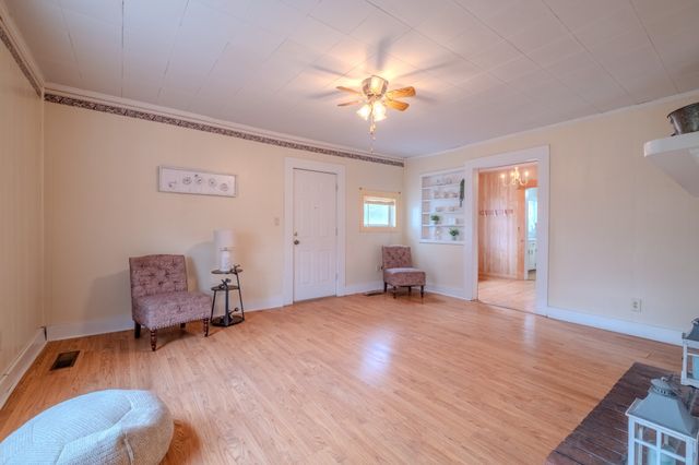 601 N Spring St, Mcminnville, TN 37110