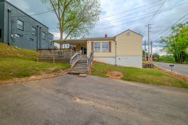 601 N Spring St, Mcminnville, TN 37110