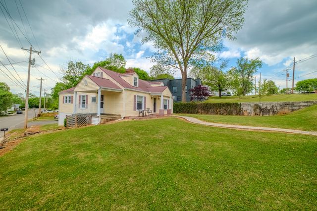 601 N Spring St, Mcminnville, TN 37110