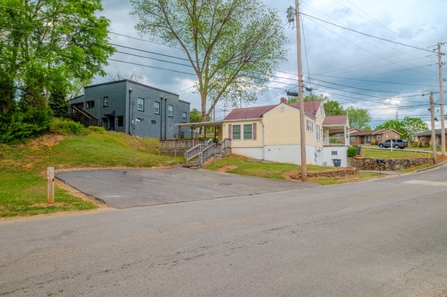 601 N Spring St, Mcminnville, TN 37110