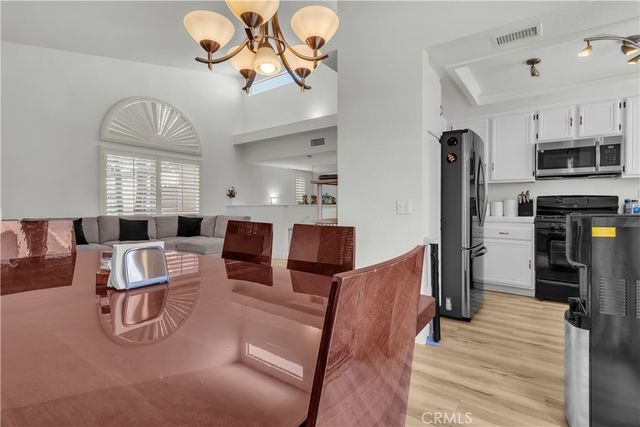 25144 Steinbeck F, Stevenson Ranch, CA 91381