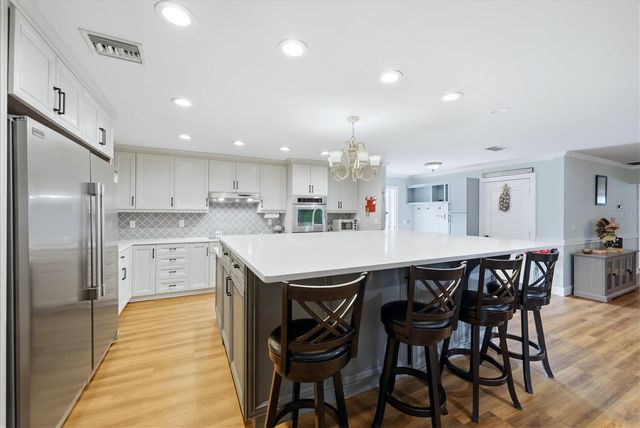 7714 N LEEWYNN DRIVE, Sarasota, FL 34240