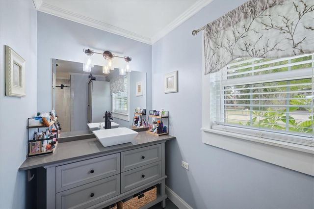 7714 N LEEWYNN DRIVE, Sarasota, FL 34240