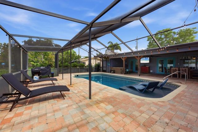 7714 N LEEWYNN DRIVE, Sarasota, FL 34240