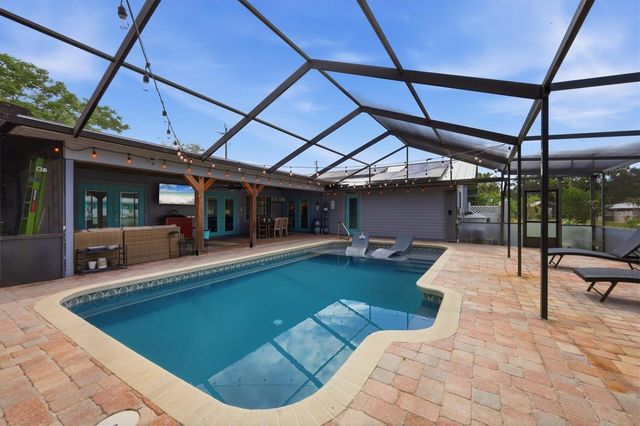 7714 N LEEWYNN DRIVE, Sarasota, FL 34240