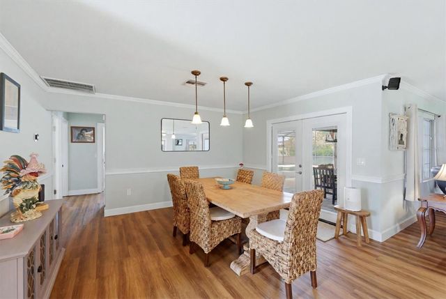 7714 N LEEWYNN DRIVE, Sarasota, FL 34240