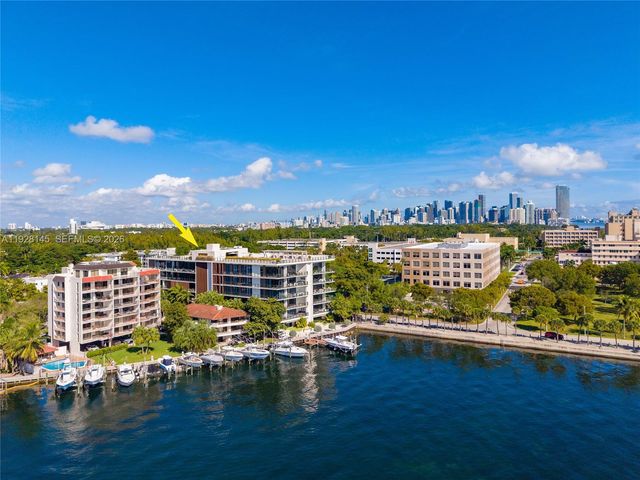 3581 E Glencoe Street 403, Miami, FL 33133