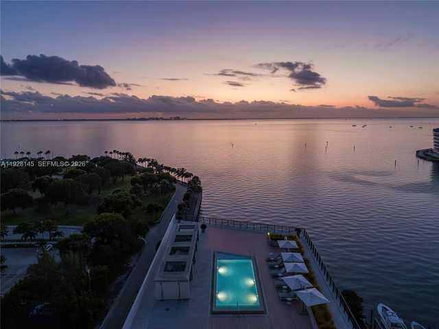 3581 E Glencoe Street 403, Miami, FL 33133