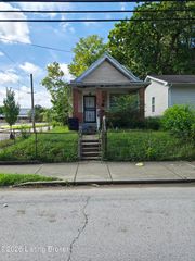 2924 Dumesnil St, Louisville, KY 40211