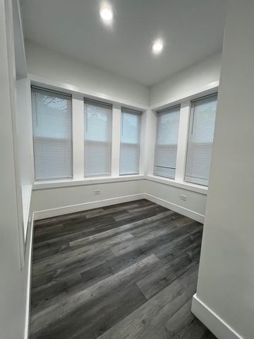1546 W Arthur Avenue 2, Chicago, IL 60626