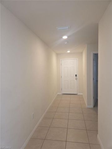 3515 NE 12th PL, Cape Coral, FL 33909