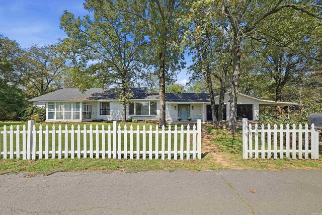 4454 Clearwell Road, Conway, AR 72034