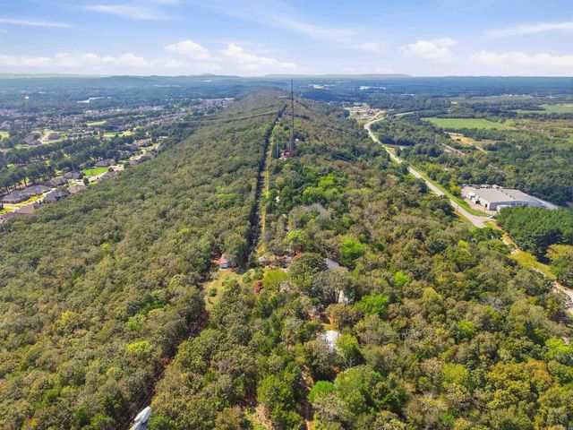 4454 Clearwell Road, Conway, AR 72034