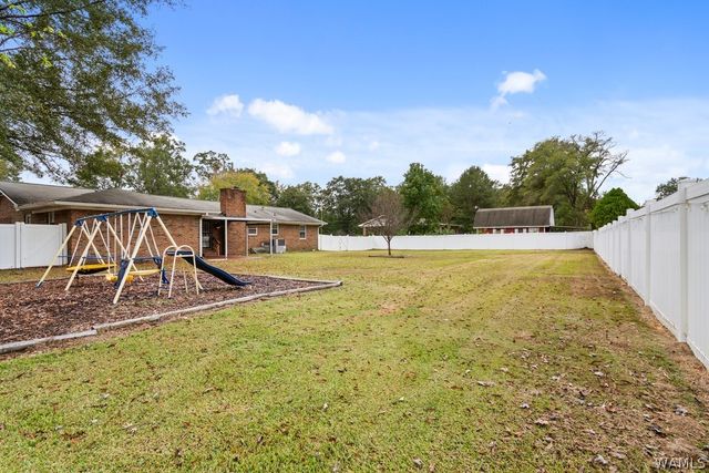 4210 Smith Street, Northport, AL 35473