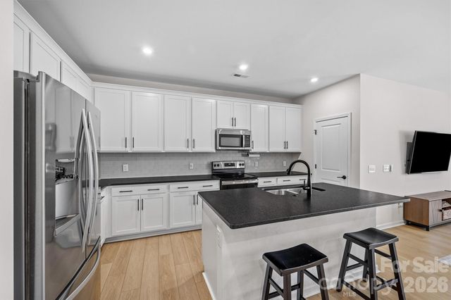 217 Brooks Springs Drive, Fort Mill, SC 29708