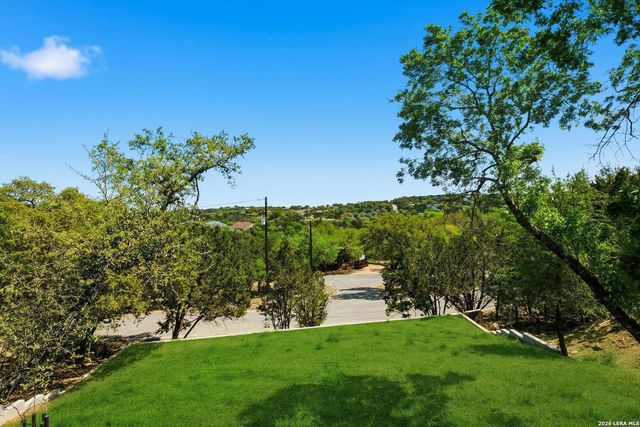 1318 Mountain Top Loop, Canyon Lake, TX 78133