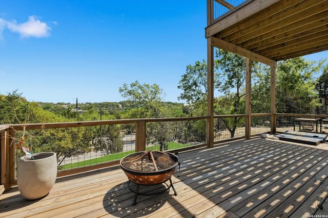 1318 Mountain Top Loop, Canyon Lake, TX 78133