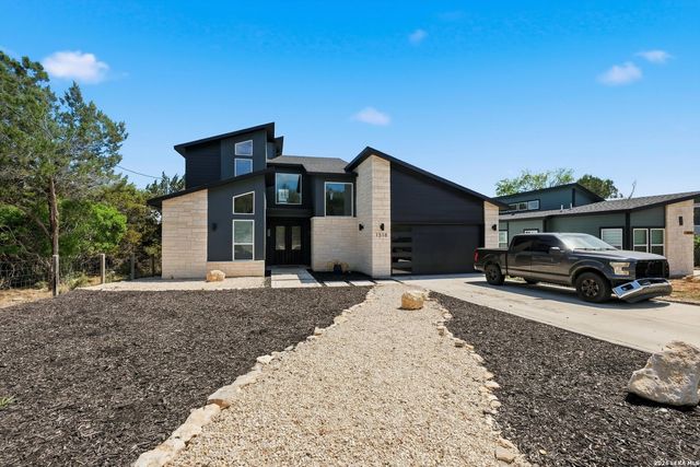 1318 Mountain Top Loop, Canyon Lake, TX 78133