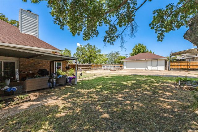 204 N W A Allen Boulevard, Wylie, TX 75098