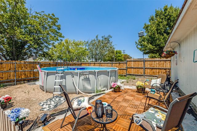 204 N W A Allen Boulevard, Wylie, TX 75098