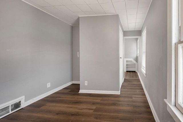 4881 N 58th STREET, Milwaukee, WI 53218