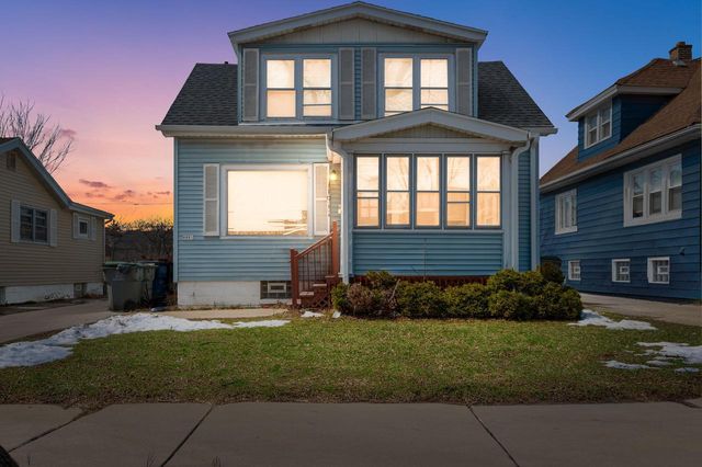 4881 N 58th STREET, Milwaukee, WI 53218