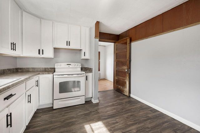 4881 N 58th STREET, Milwaukee, WI 53218