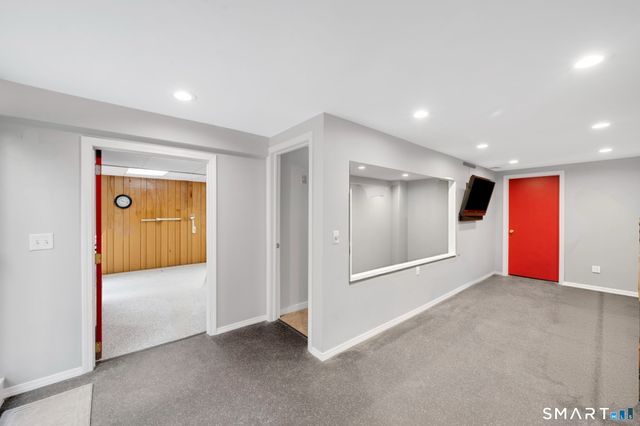 14 Northgate, Simsbury, CT 06070