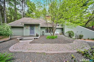 14 Northgate, Simsbury, CT 06070