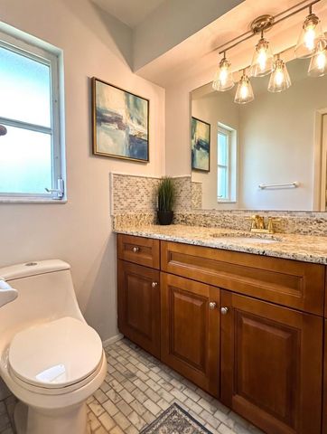 1770 PALM DRIVE, Venice, FL 34293