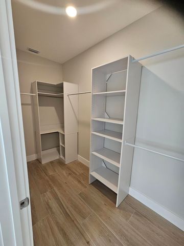 3868 SE Grant Street, Stuart, FL 34997