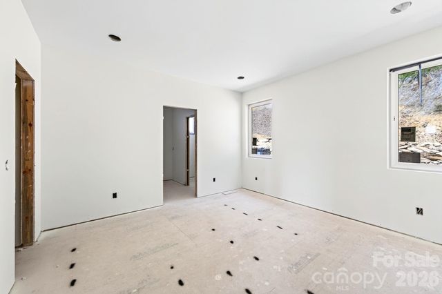 158 Twin Courts Drive, Weaverville, NC 28787