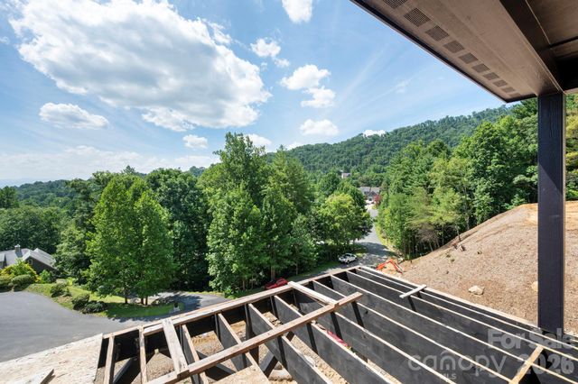 158 Twin Courts Drive, Weaverville, NC 28787