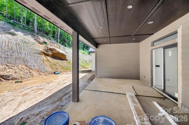 158 Twin Courts Drive, Weaverville, NC 28787