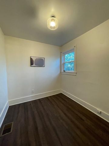 535 Walnut Street, Hapeville, GA 30354