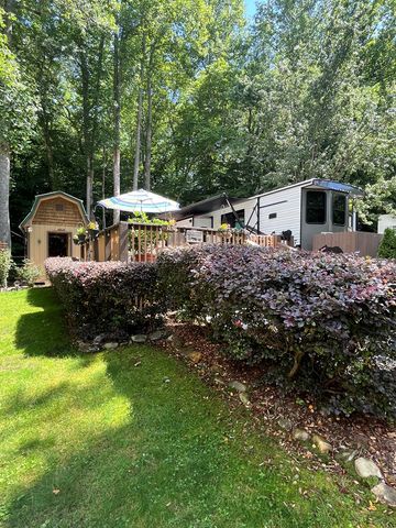 304 Choestoe Valley Lane, Blairsville, GA 30514