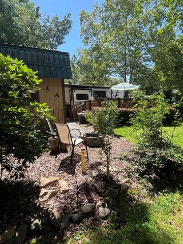 304 Choestoe Valley Lane, Blairsville, GA 30514