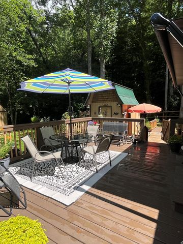 304 Choestoe Valley Lane, Blairsville, GA 30514