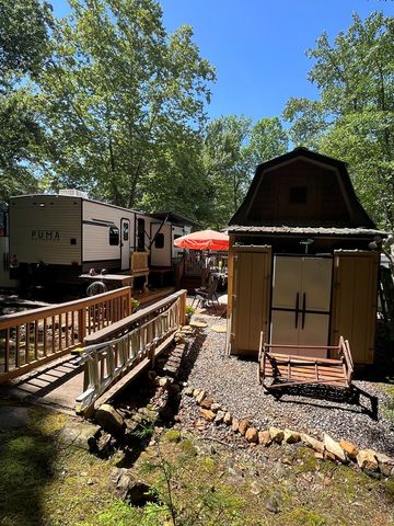 304 Choestoe Valley Lane, Blairsville, GA 30514