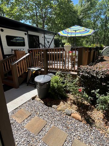 304 Choestoe Valley Lane, Blairsville, GA 30514