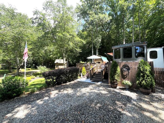 304 Choestoe Valley Lane, Blairsville, GA 30514