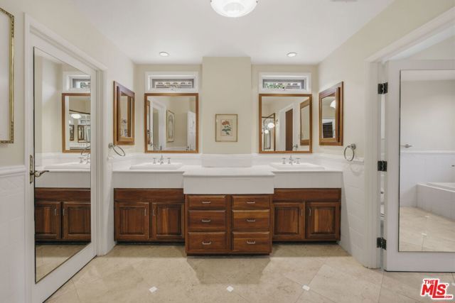 415 21st Street, Santa Monica, CA 90402