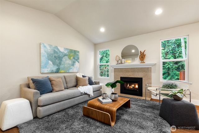 2408 208th Place SE, Bothell, WA 98021