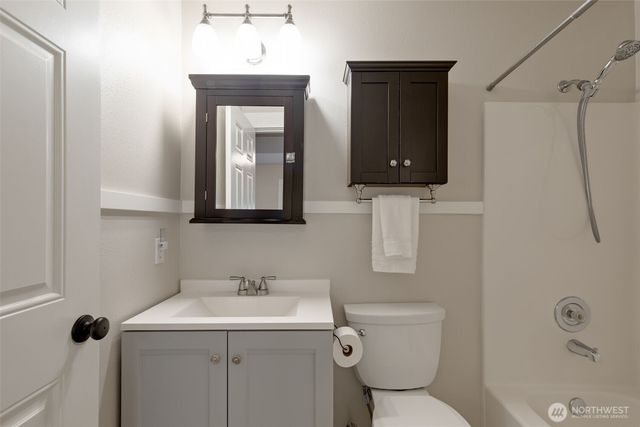 2408 208th Place SE, Bothell, WA 98021