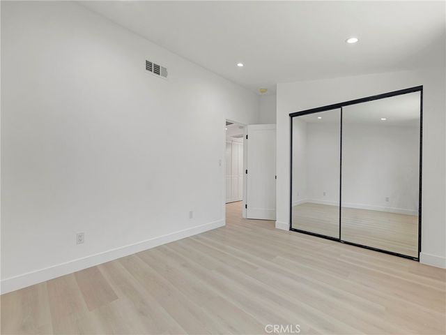 20528 Hamlin Street, Winnetka, CA 91306