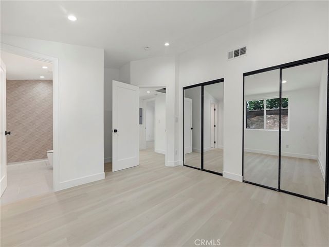 20528 Hamlin Street, Winnetka, CA 91306