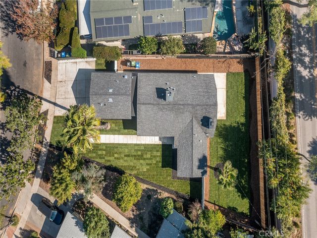20528 Hamlin Street, Winnetka, CA 91306